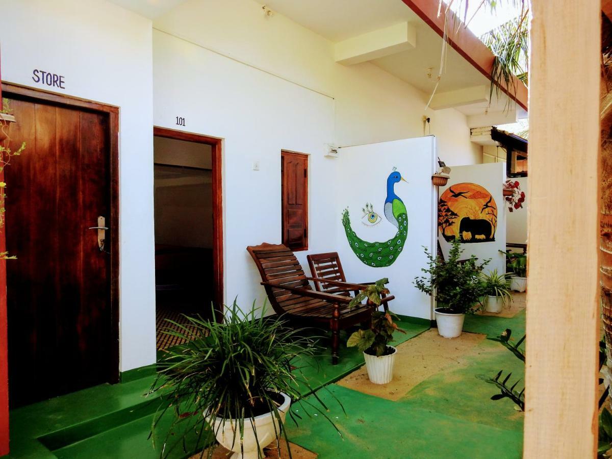 Cresent Bay Beach Hotel Arugam Kudah Eksteriør bilde